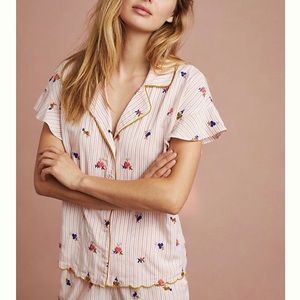 Pure + Good embroidered bouquet